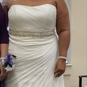 Ivory wedding dress with beaded belt